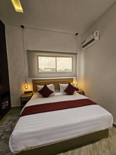 teestone hotels and apartment ikeja