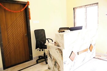 Mmg Resorts,,3 star