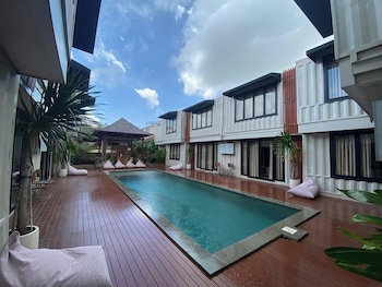 allende canggu