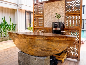 allende canggu