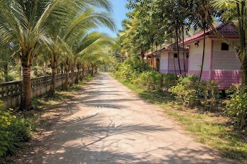 phetmanee resort