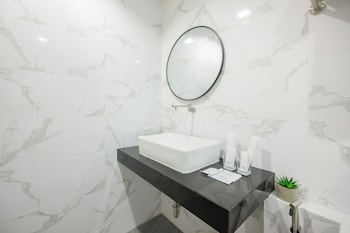 global hotel pratunam bangkok