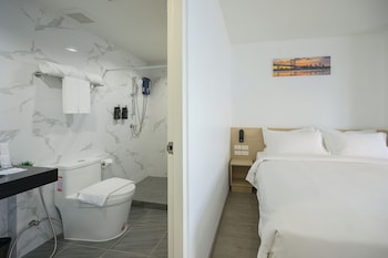 global hotel pratunam bangkok