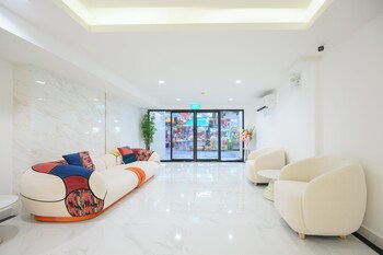 Global Hotel Pratunam Bangkok,,3 star