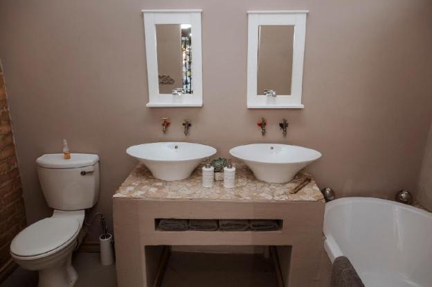 klip en kristal guest house adults only