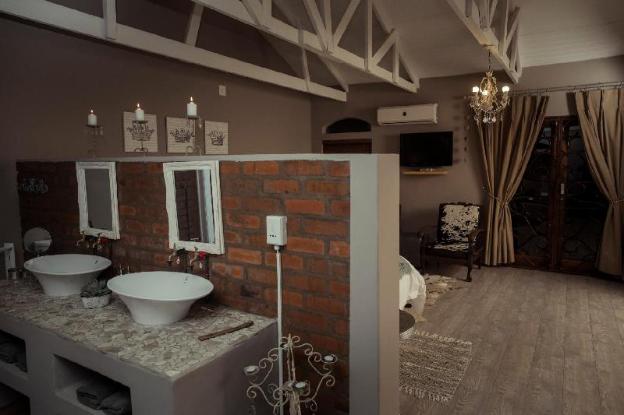 klip en kristal guest house adults only