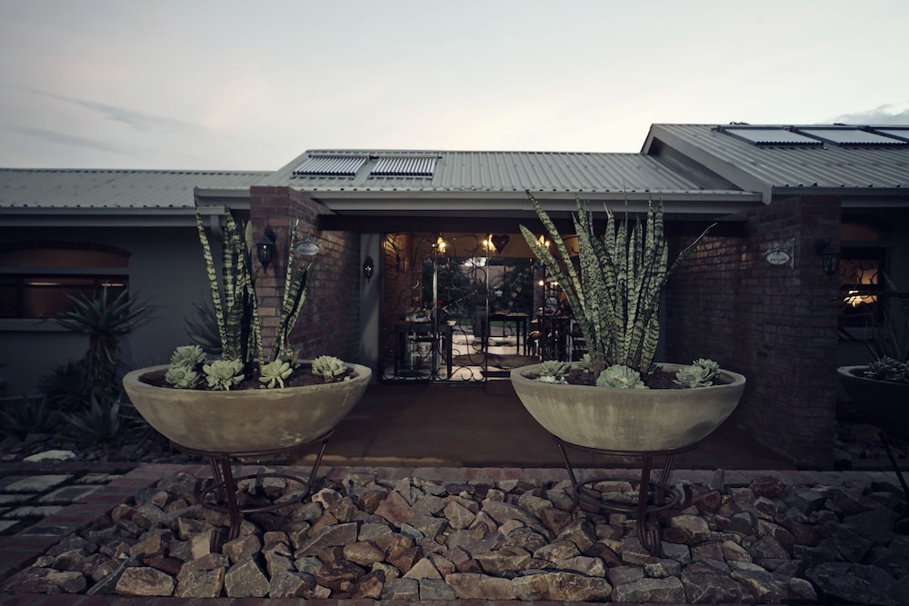 klip en kristal guest house adults only