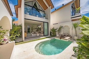 villa enola uluwatu