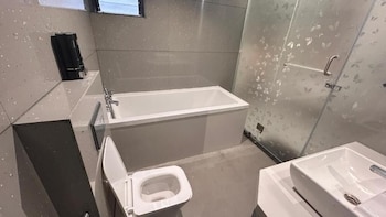 hotel sterling executive