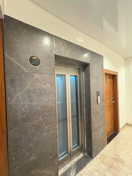 hotel sterling executive