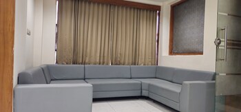 hotel glory