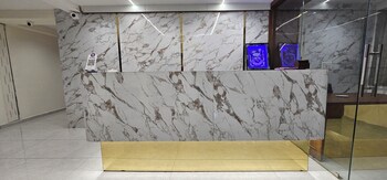 Hotel Glory,,3 star