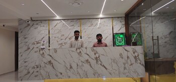 hotel glory