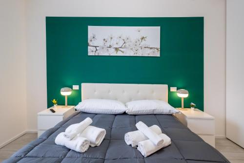casa marite private parking