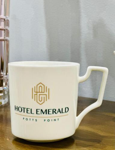 hotel emerald