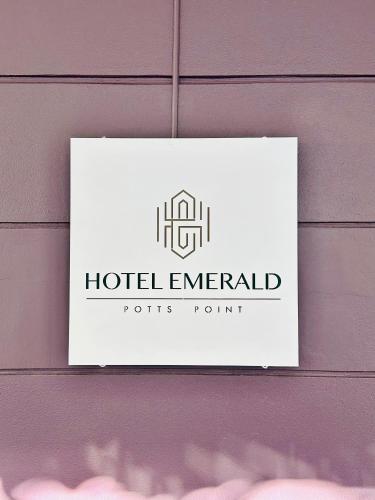 hotel emerald