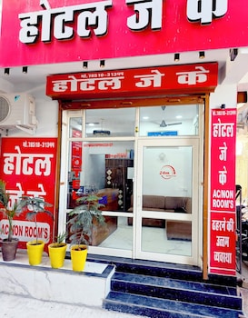 Hotel Jk,,2 star
