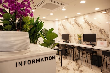 k grand hostel sinchon