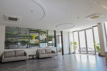 kings kraft shubh hotel