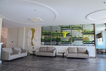 kings kraft shubh hotel