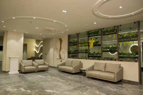 kings kraft shubh hotel