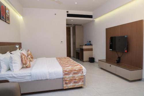kings kraft shubh hotel