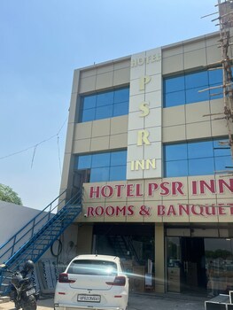 Hotel Psr Inn & Banquet,,2 star