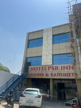 Hotel Psr Inn & Banquet,,2 star