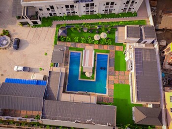 Ri-Seingon Luxury Hotel,,3 star