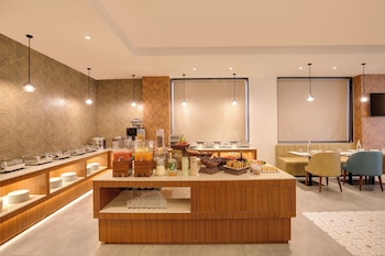 keys select by lemon tree hotel amritsar