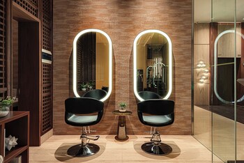 vasa suite surabaya