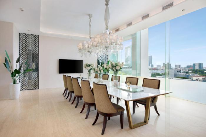 vasa suite surabaya