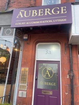 Auberge,,2 star