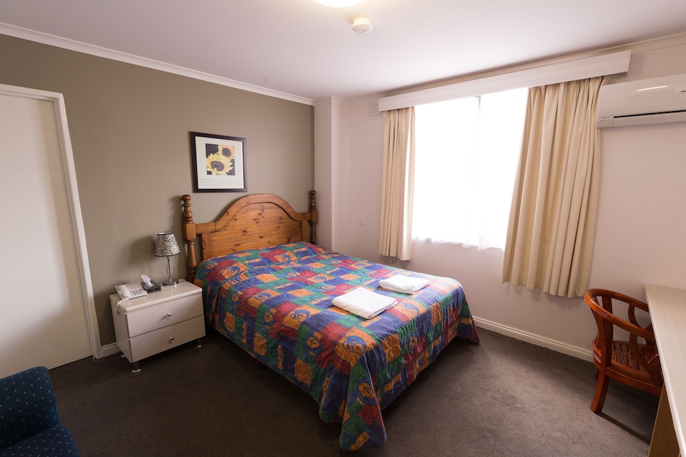 chadstone executive motel