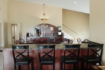 boarders inn and suites by cobblestone hotels lamar