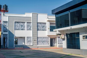 the rock aparthotel