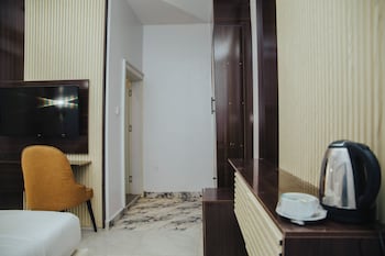 The Rock Aparthotel,,3 star
