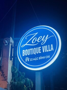 Zoey Boutique Villa,,4 star
