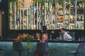 Saya Hotel & Suites,,3 star