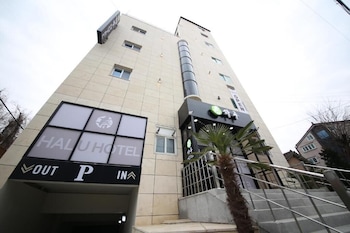 haru hotel