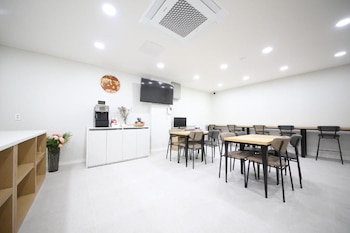 Haru Hotel,,3 star