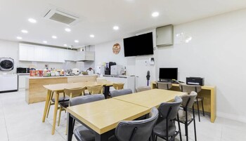 haru hotel