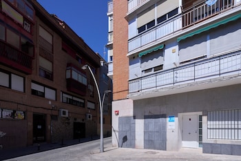 apartamentos alcorcon by gaiarooms