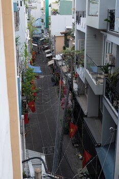la yen homes