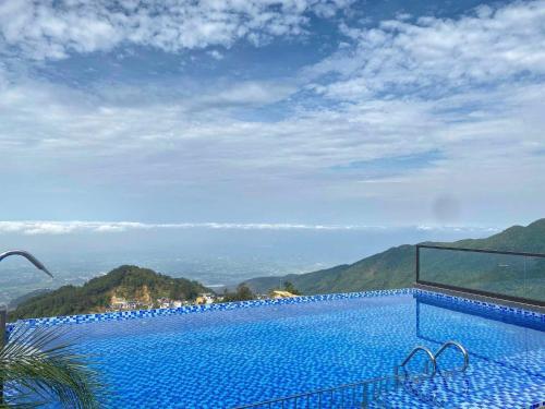 time villa