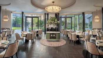 kimpton nine trees shanghai by ihg