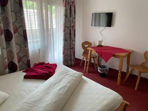 Hotel Restaurant Gasthof Michal,Gundersheim>>Carinthia,3 star