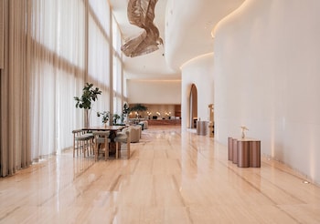 The Forum Hotel And Convention,,5 star