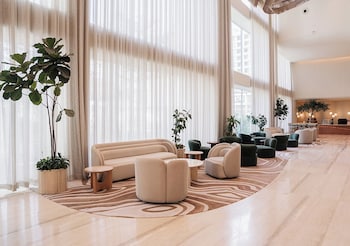 the forum hotel and convention