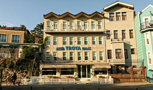 Troya Hotel Balat - Special Class,Abdulezelpasa Cad No 97,3 star